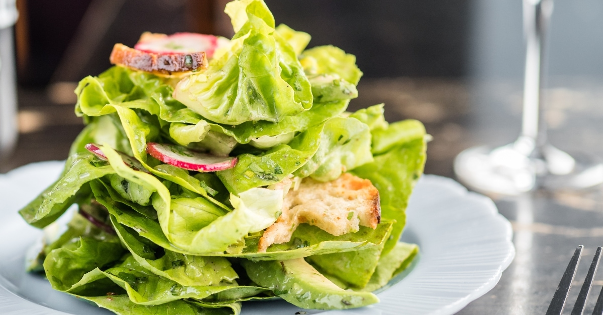 Fresh Organic Butter Lettuce with Croutons and Radish