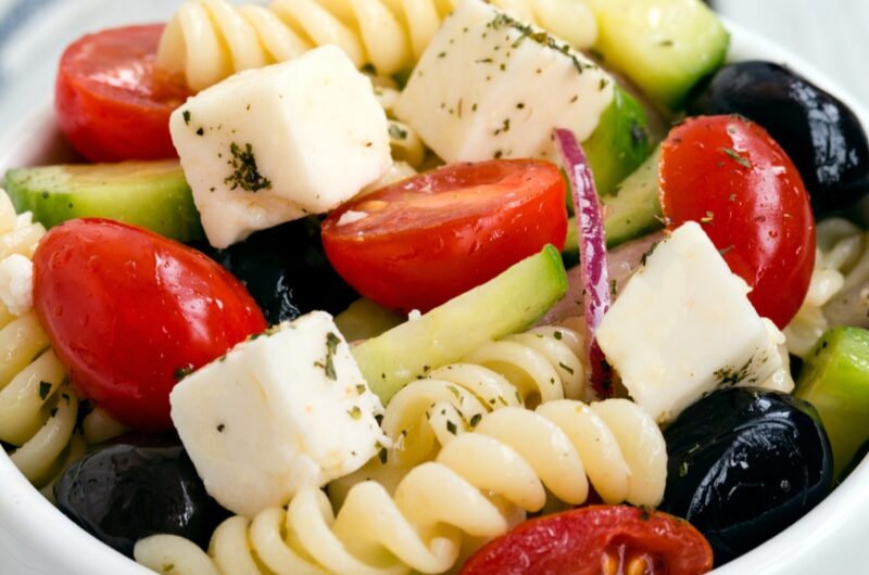 Easy, Healthy Greek Pasta Salad (Best Recipe)