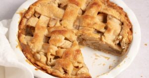 Homemade Sweet and Buttery Granny Smith Apple Pie