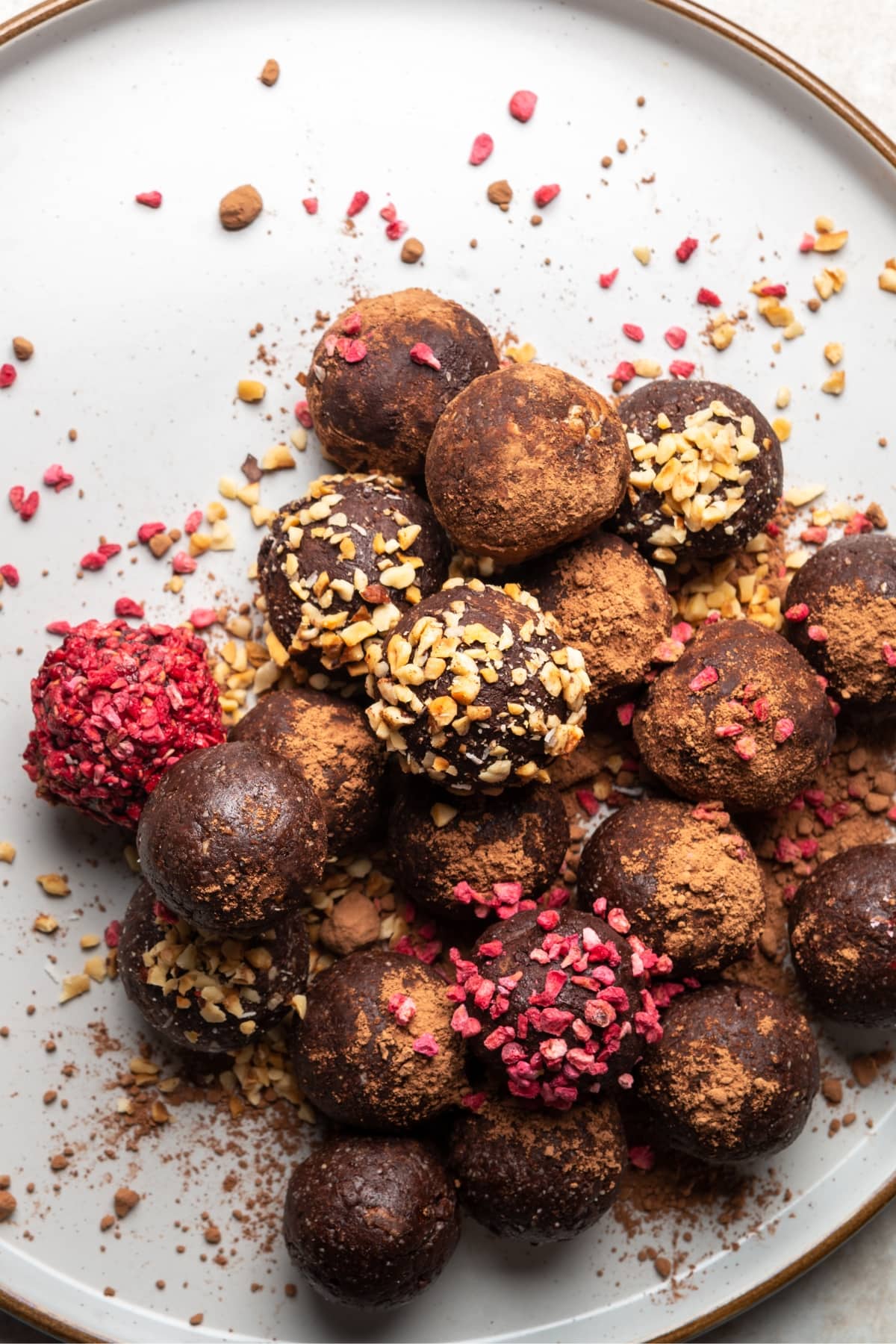 Homemade No-Bake Vegan Truffles