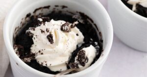 Fudgy Oreo Mug Cake