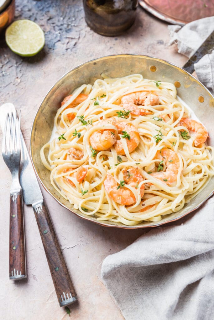 Creamy Shrimp Alfredo in a Skillet